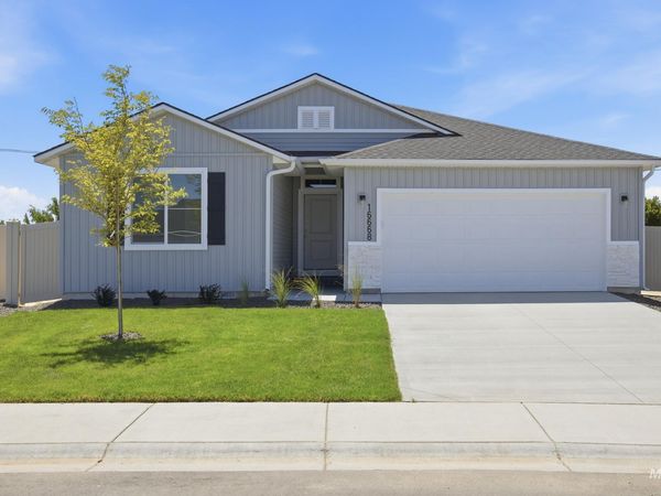 16668 N Shorthorn Lp, Nampa, ID 83651