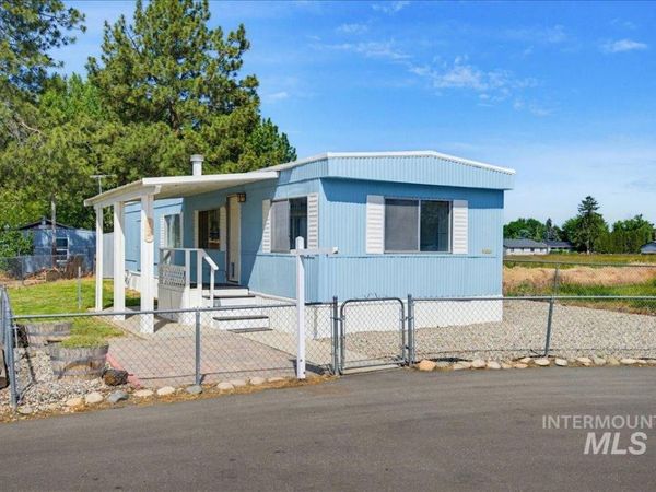 1600 E Main St, Unit 12, Emmett, ID 83617