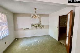 1000 Coatesdale Road photo 4