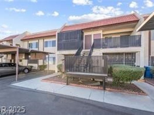 1675 Jupiter Court , Unit D, Las Vegas, NV 89119