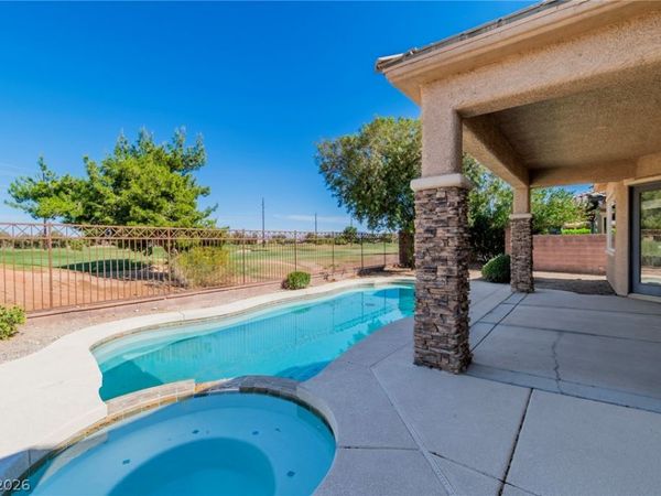 3730 Kemper Lakes Street , Las Vegas, NV 89122