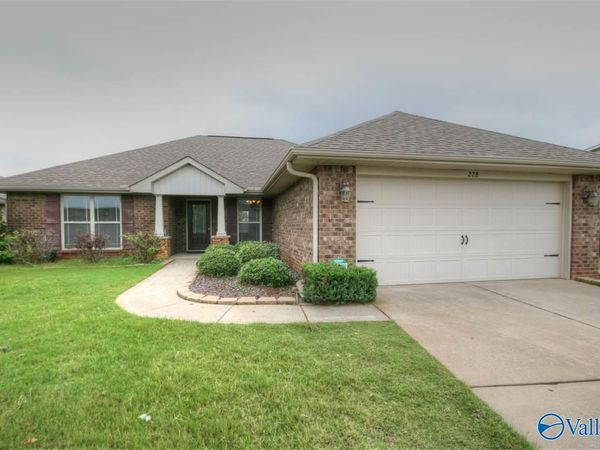 228 Grantham Circle, Madison, AL 35756