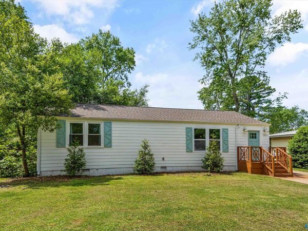 1810 NE Polk Drive, Huntsville, AL 35811