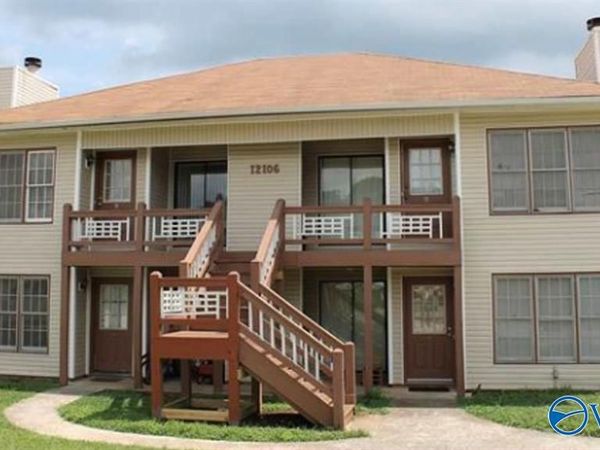 12106 Carriage Court SE, Huntsville, AL 35803