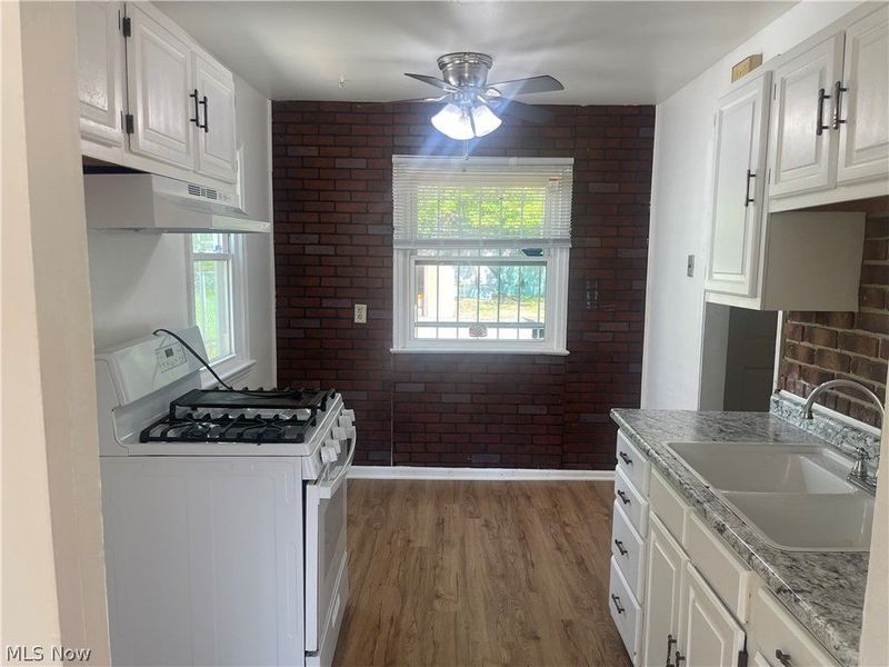 4423 E 141st Street, Cleveland, OH 44128 Photo 5