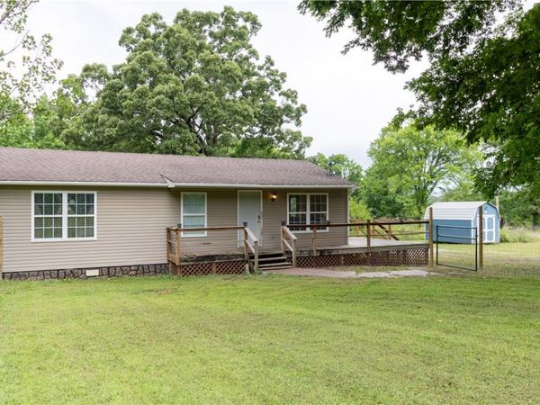 134 County Road 2230 , Hartman, AR 72840