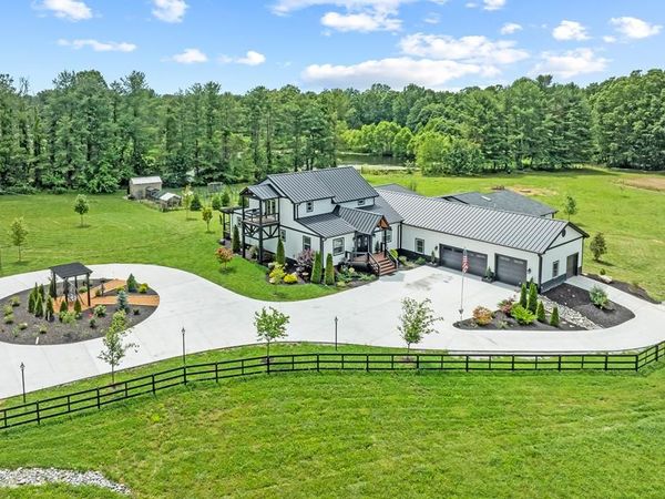 3358 Plateau Rd, Crossville, TN 38571