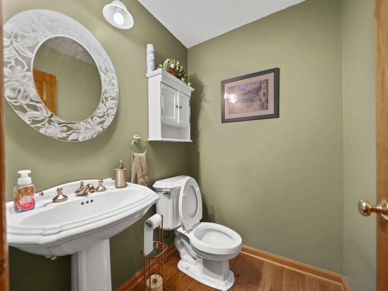 525 Gleneagles Drive, Newark, OH 43055 Photo 17