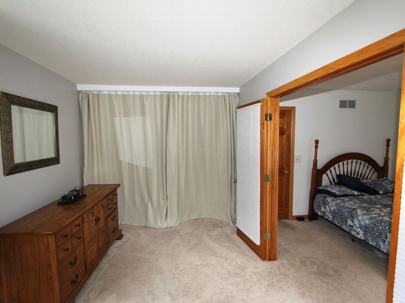 525 Gleneagles Drive, Newark, OH 43055 Photo 24