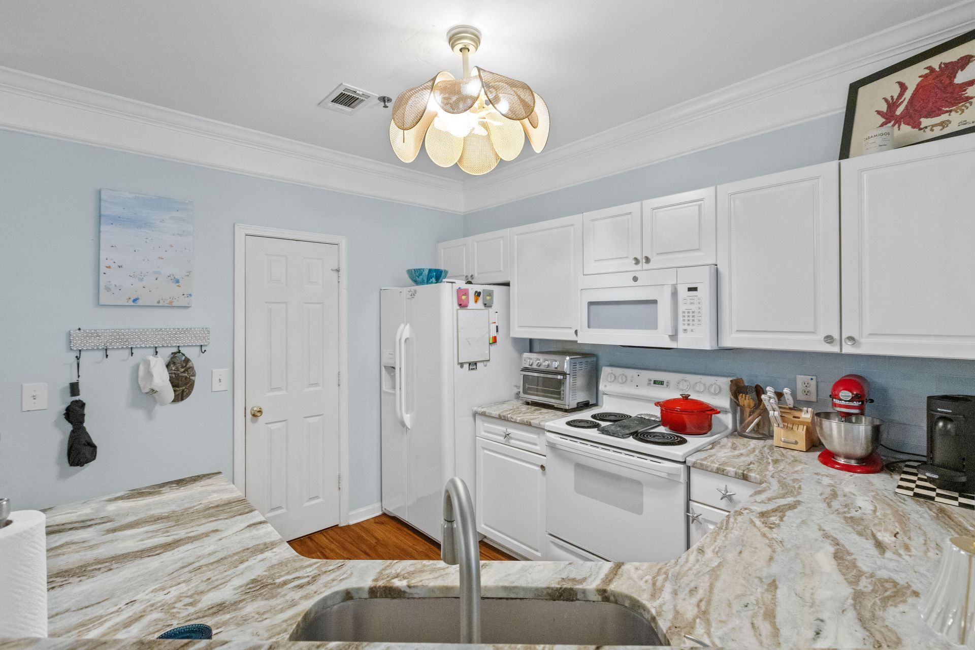 2216 Telfair Way Photo 15