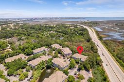 2216 Telfair Way photo 4
