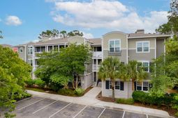 2216 Telfair Way photo 4