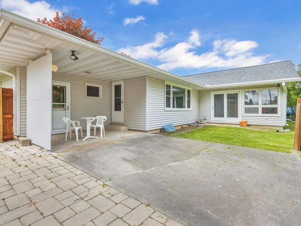 814 1st St, Kiel, WI 53042