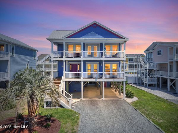 143 Brunswick Avenue E, Holden Beach, NC 28462