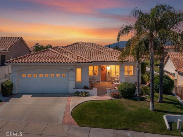 5082 Singing Hills, Banning, CA 92220