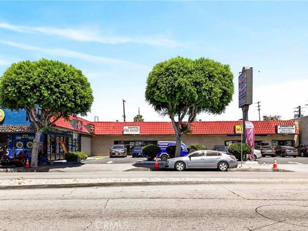 118 N Long Beach, Compton, CA 90221