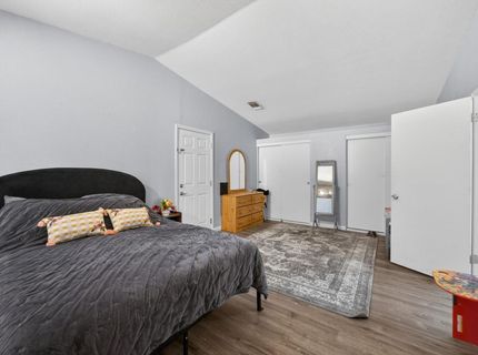 137 Majorca Cir, Sacramento, CA 95823 Photo