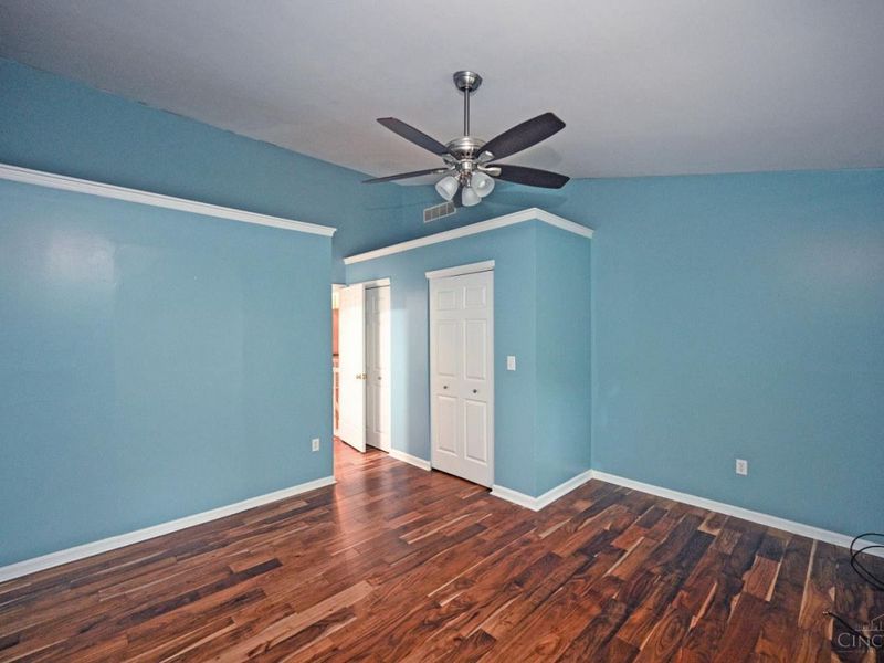 5461 Hanover Circle, Cincinnati, OH 45230 Photo 18