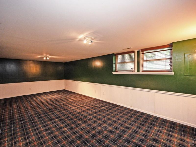5461 Hanover Circle, Cincinnati, OH 45230 Photo 23