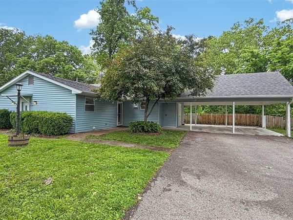 3373 Clemens Drive, St Charles, MO 63301