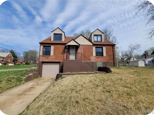8687 Belhaven Drive , St John, MO 63114