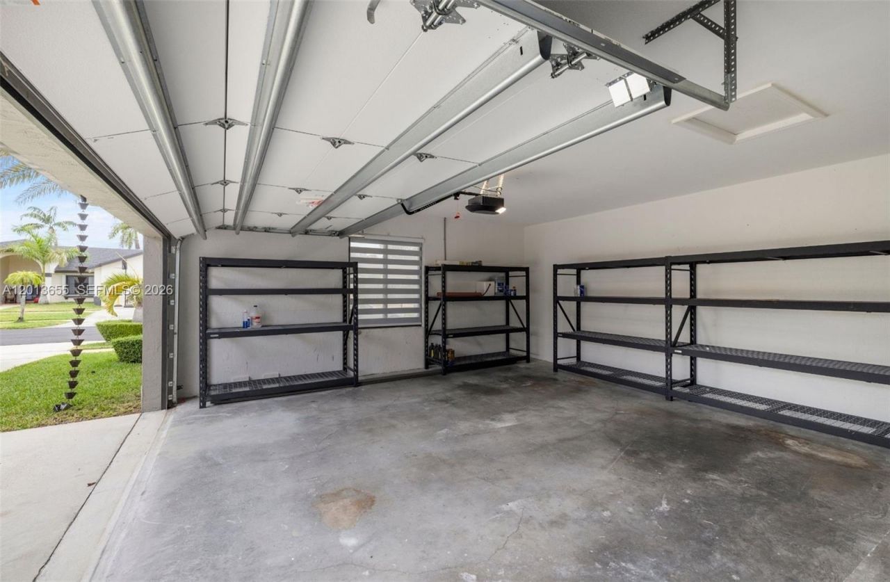 19811 NW 8th St, Pembroke Pines, FL 33029 Photo