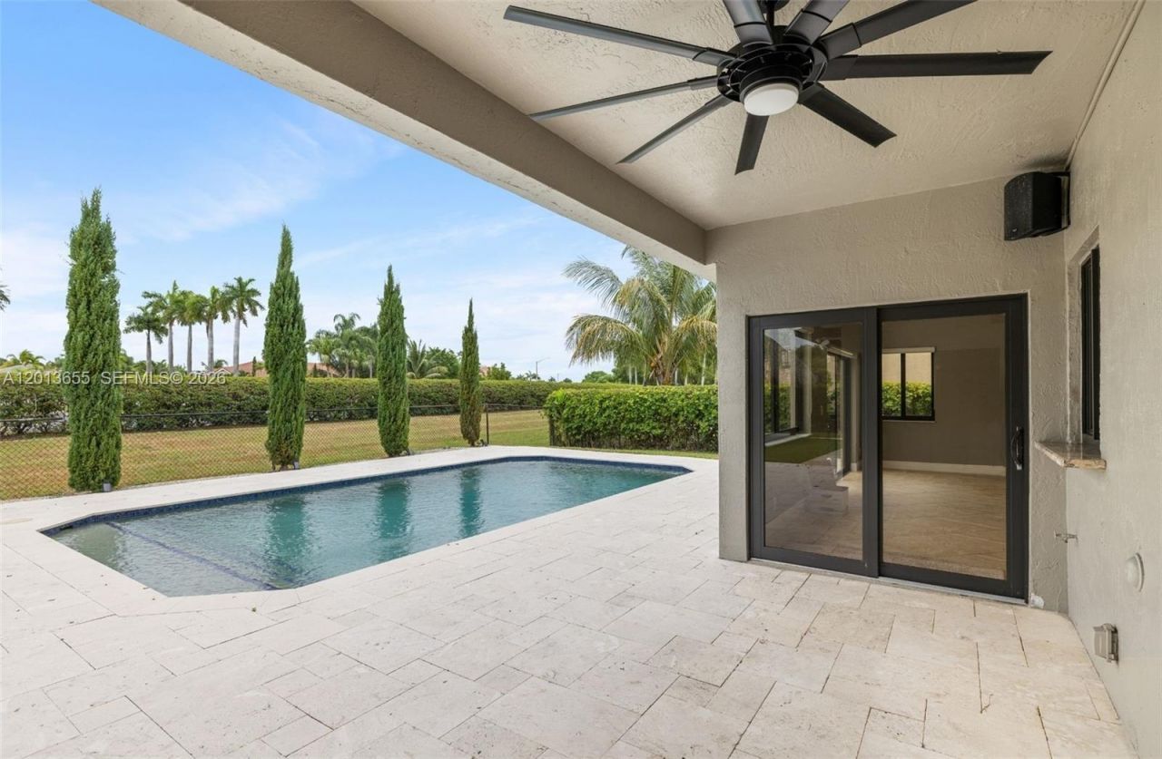 19811 NW 8th St, Pembroke Pines, FL 33029 Photo