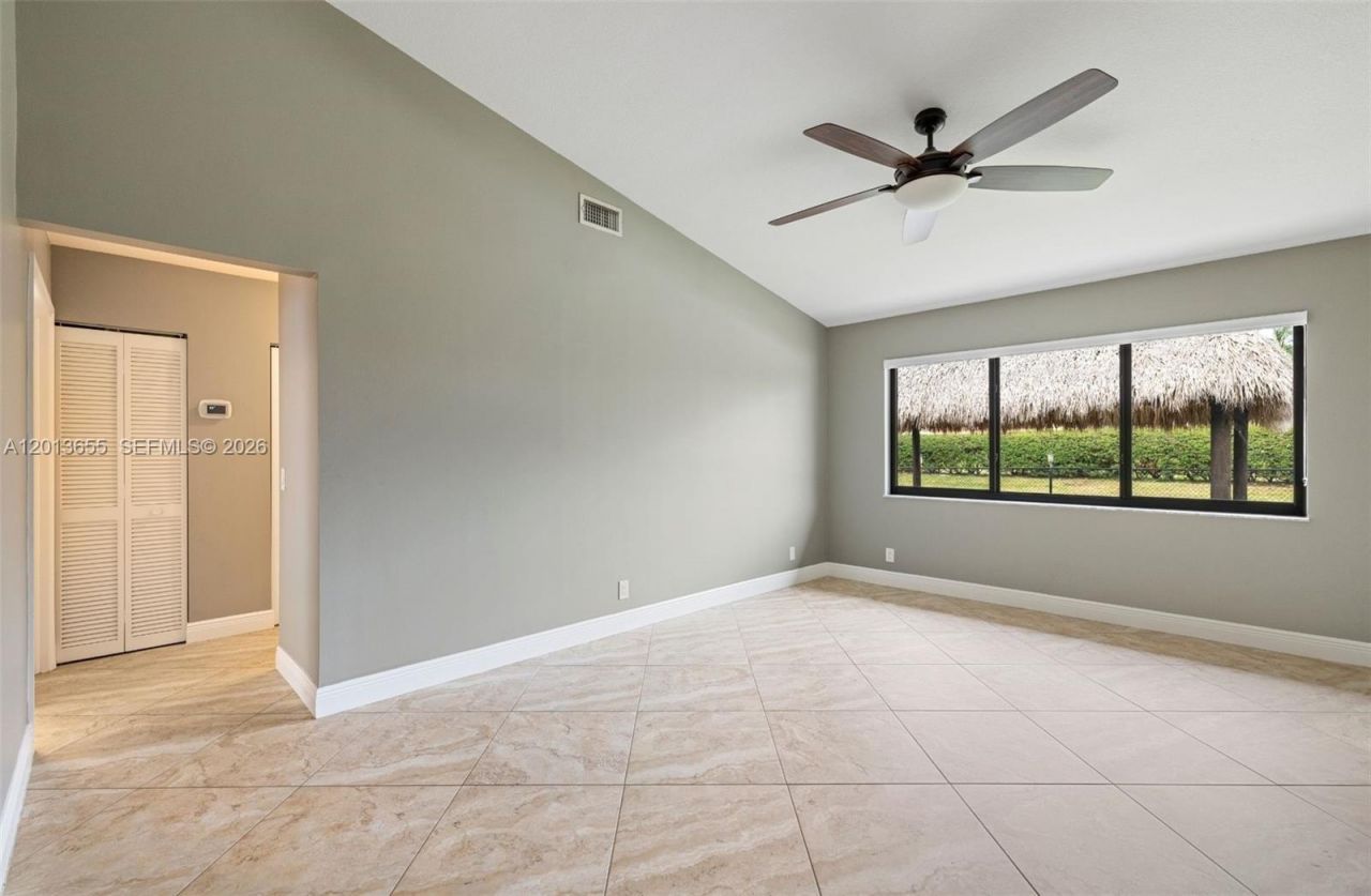 19811 NW 8th St, Pembroke Pines, FL 33029 Photo