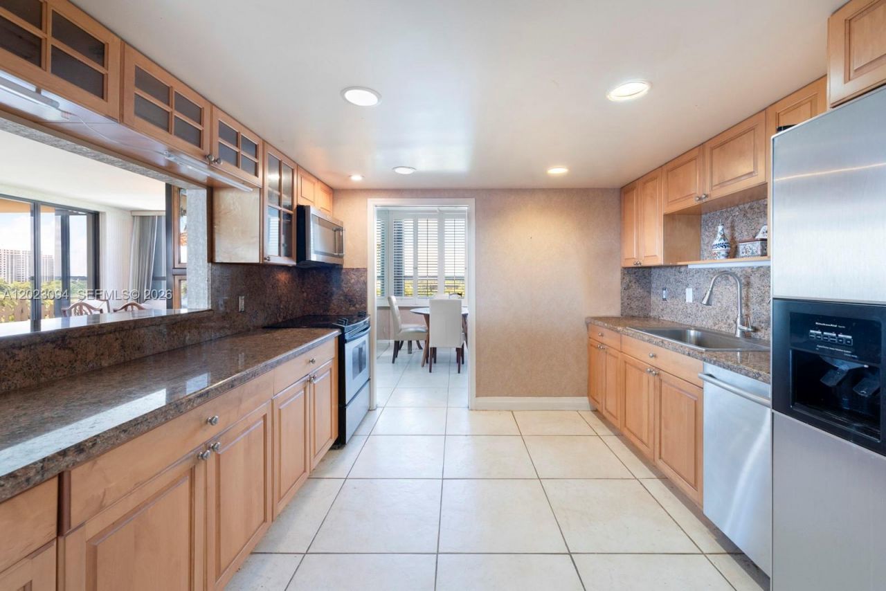 11113 Biscayne Blvd, Unit 751, Miami, FL 33181 Photo