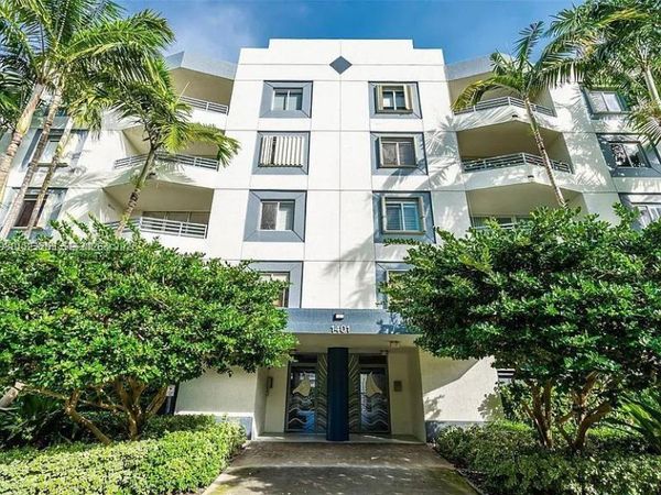 1401 Bay Rd , Unit 312, Miami Beach, FL 33139