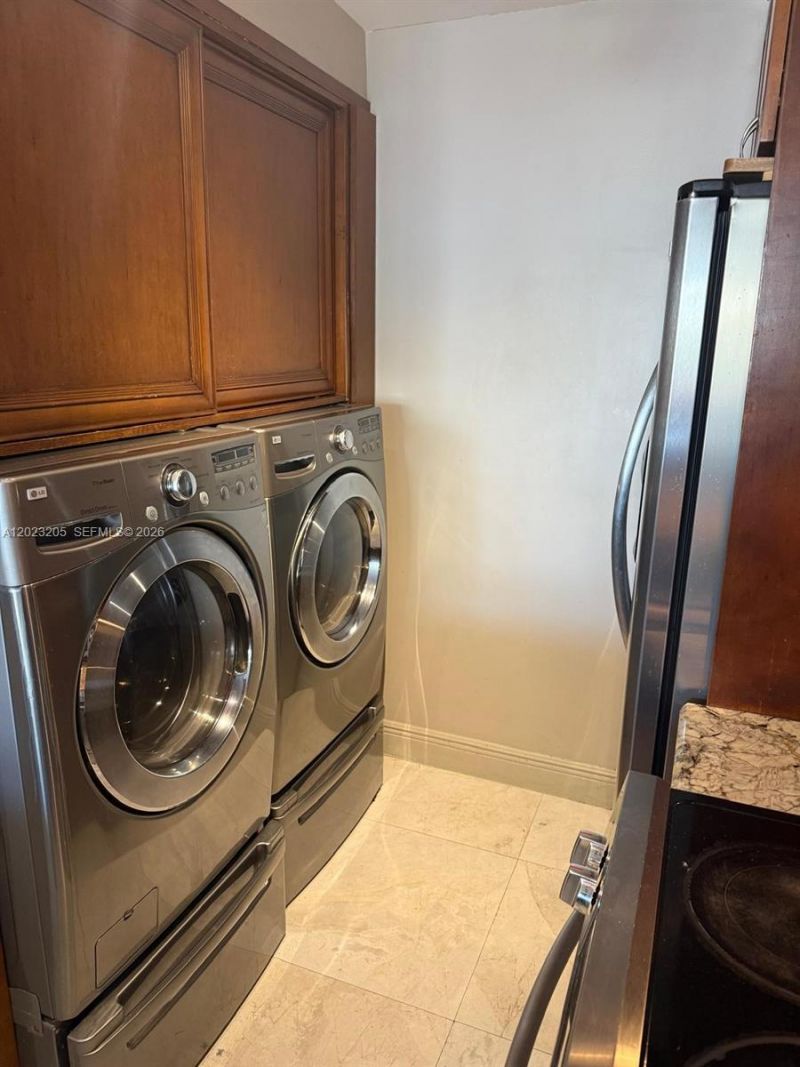 1401 Bay Rd , Unit 312, Miami Beach, FL 33139 Photo