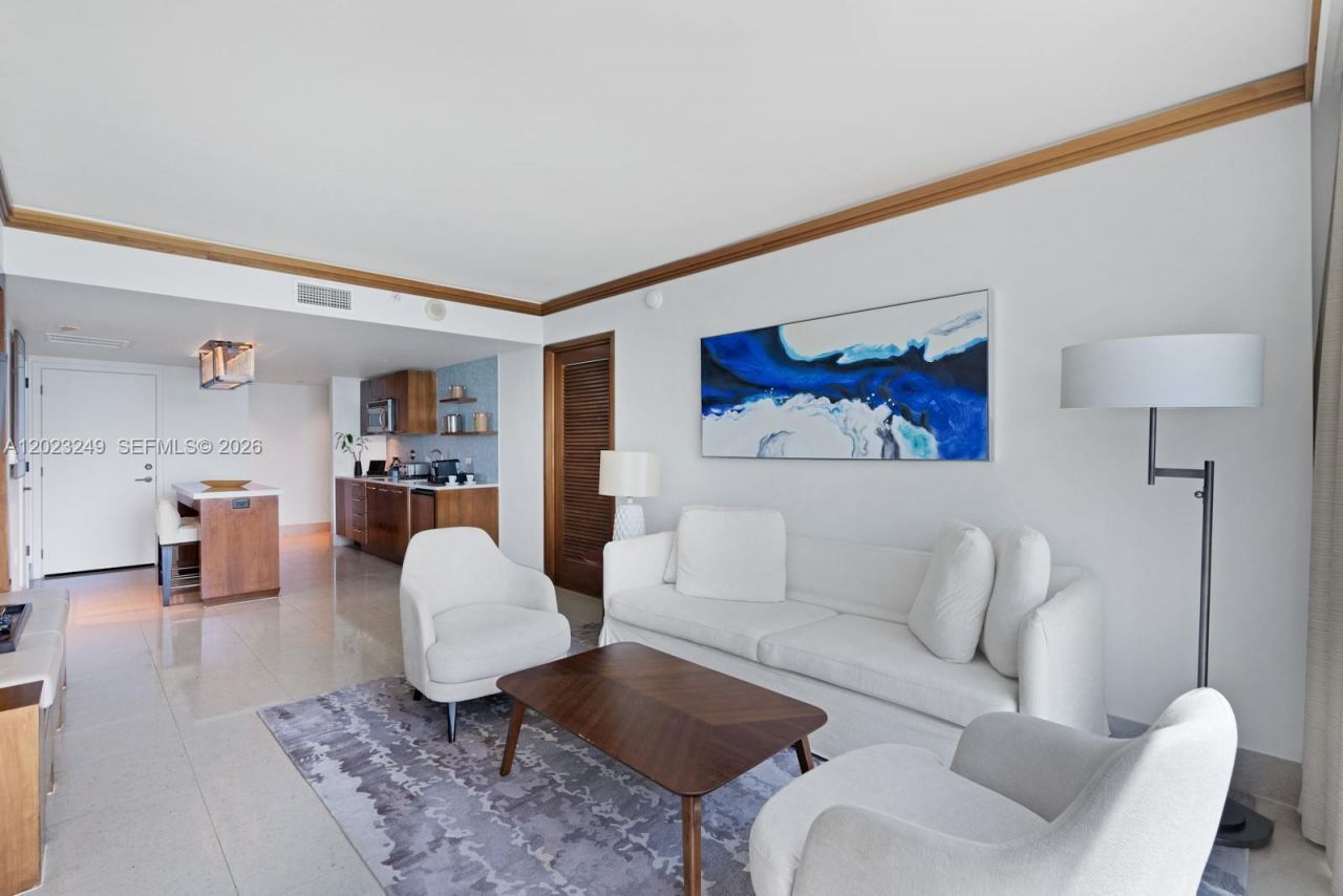 6801 Collins Ave , Unit 705 (Door , Miami Beach, FL 33141 Photo