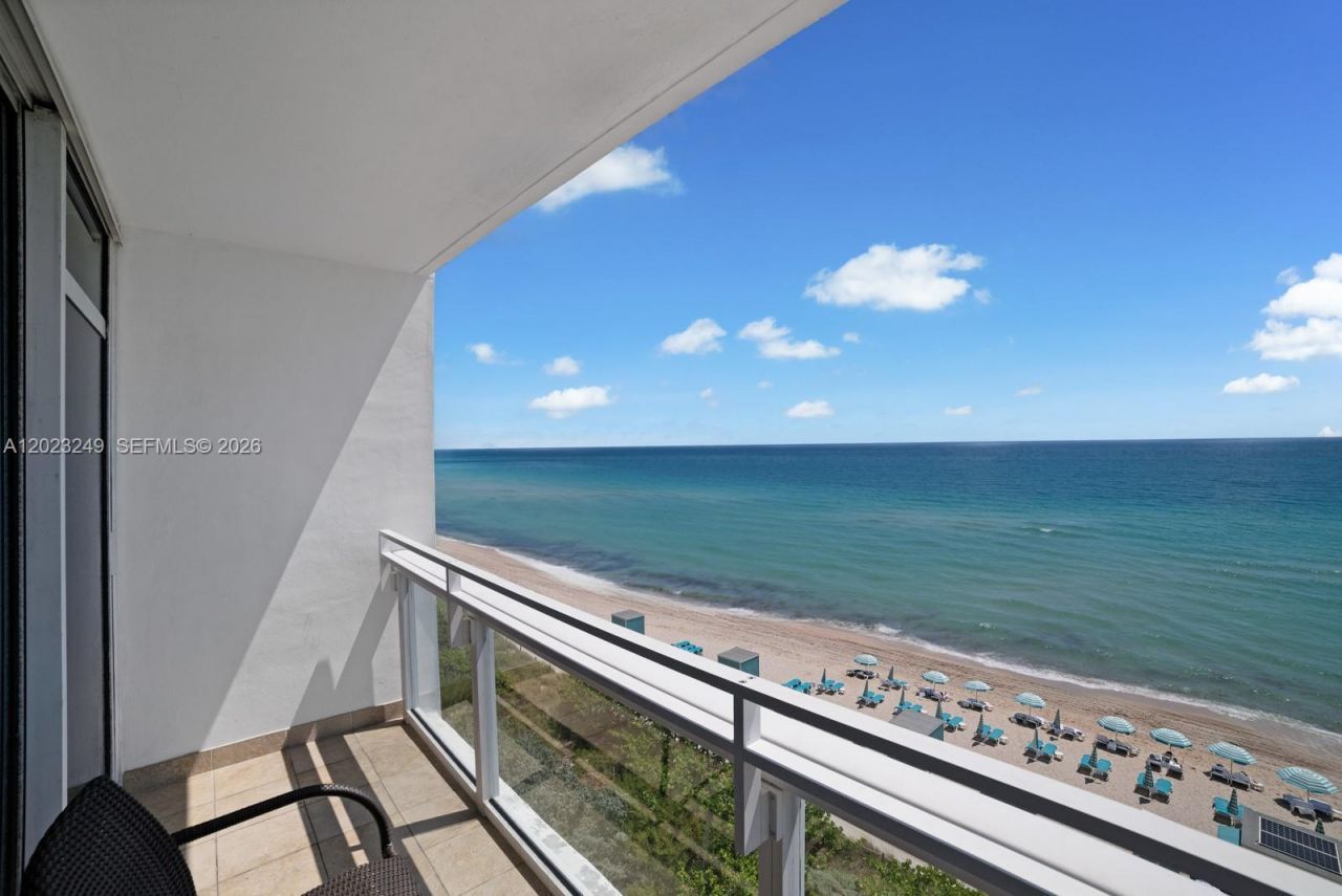6801 Collins Ave , Unit 705 (Door , Miami Beach, FL 33141 Photo