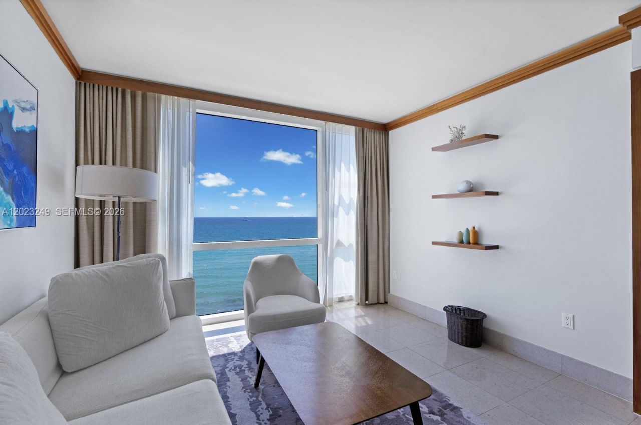 6801 Collins Ave , Unit 705 (Door , Miami Beach, FL 33141 Photo