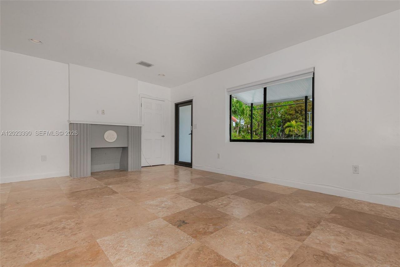 344 Payne Dr, Miami Springs, FL 33166 Photo