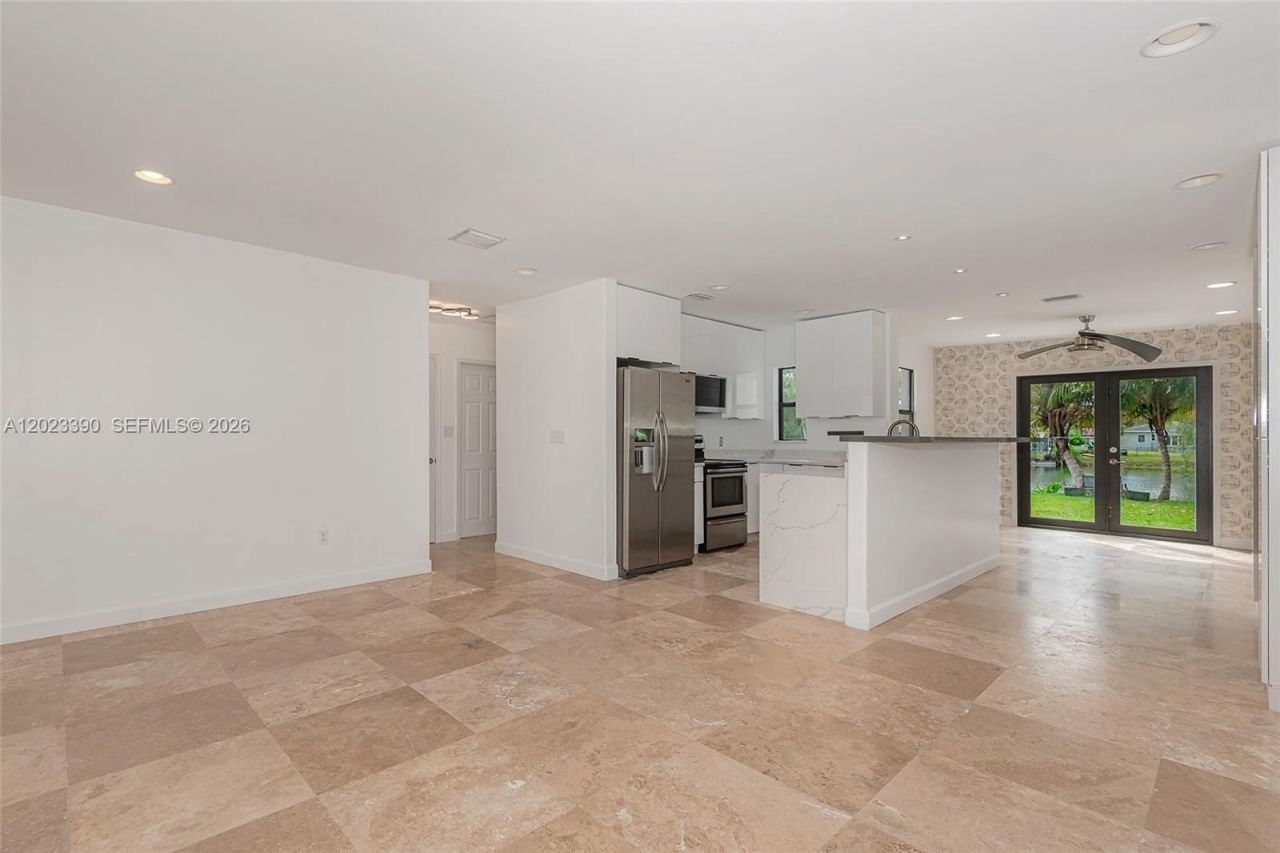 344 Payne Dr, Miami Springs, FL 33166 Photo