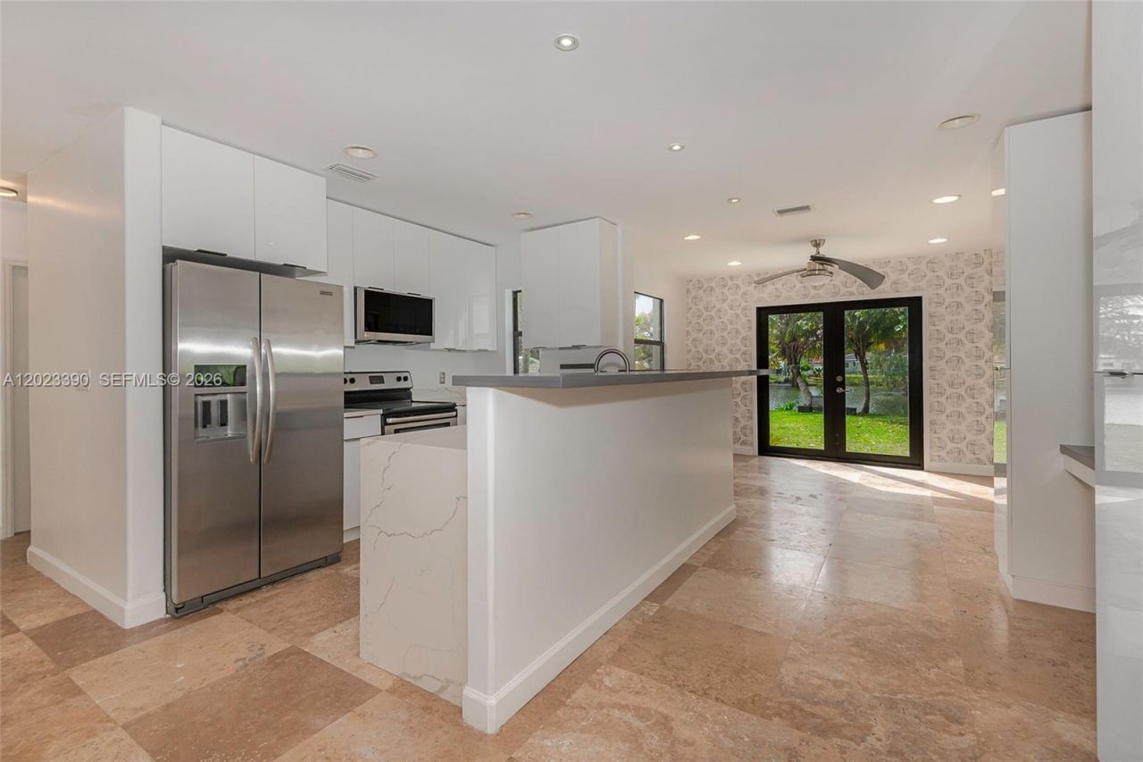 344 Payne Dr, Miami Springs, FL 33166 Photo