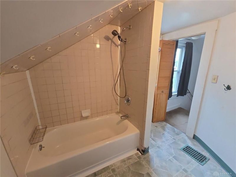 4211 Pleasant View Avenue, Dayton, OH 45420 Photo 13