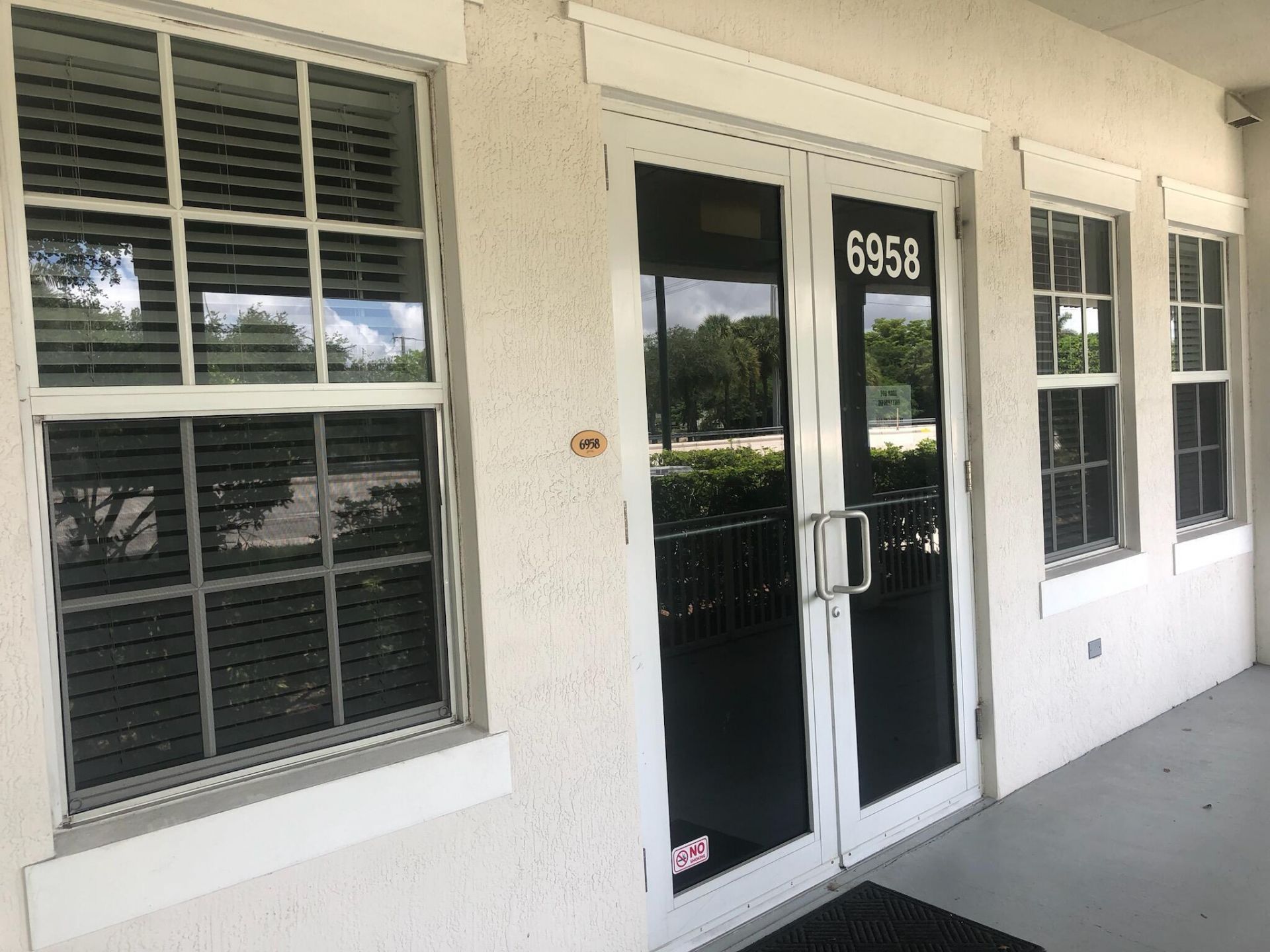 6958 Griffin Road, Unit C-9, Davie, FL 33314 Photo