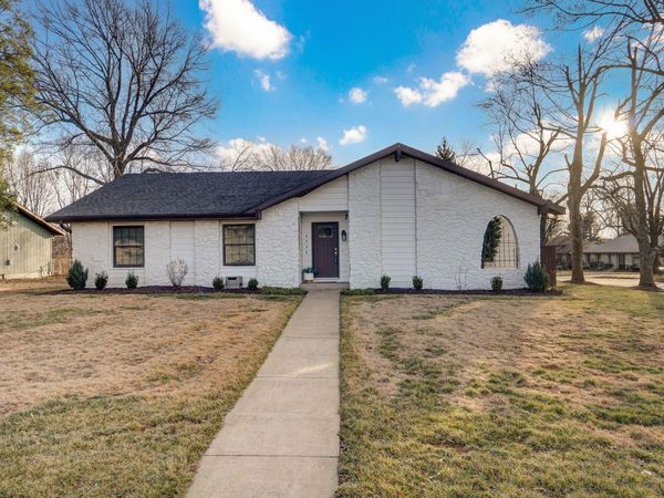 4094 S Eaton Avenue , Springfield, MO 65807