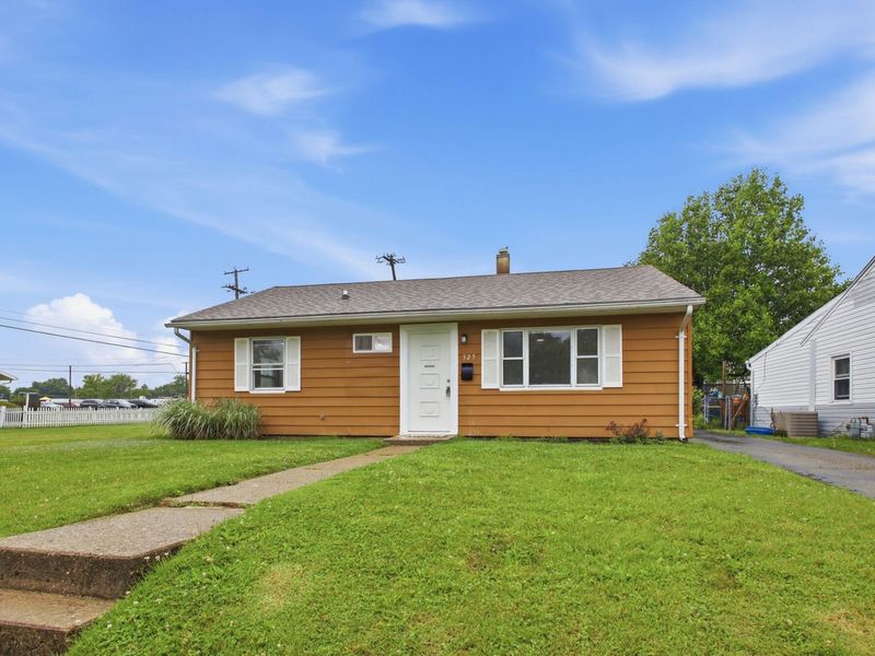 325 Gruen Drive, Springfield, OH 45505 Photo 3