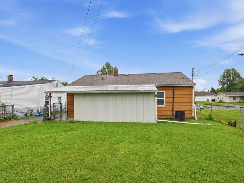 325 Gruen Drive, Springfield, OH 45505 Photo 30