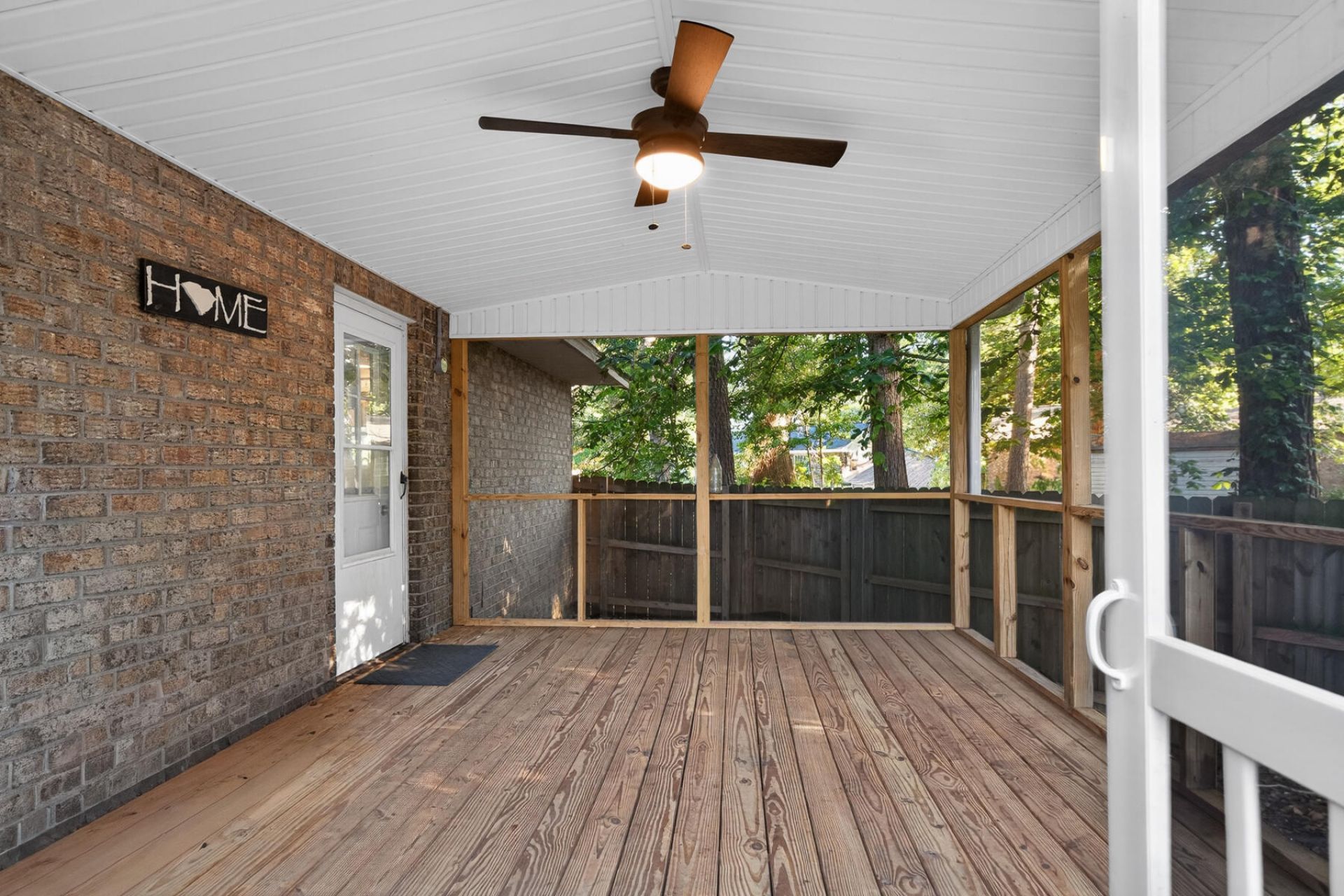 216 Azalea Court Photo 26