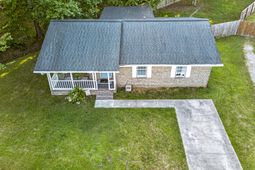 216 Azalea Court photo 4