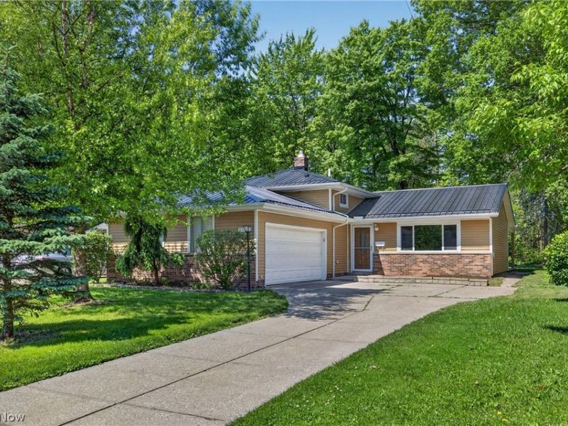6588 Glenallen Avenue , Solon, OH 44139 Photo 1