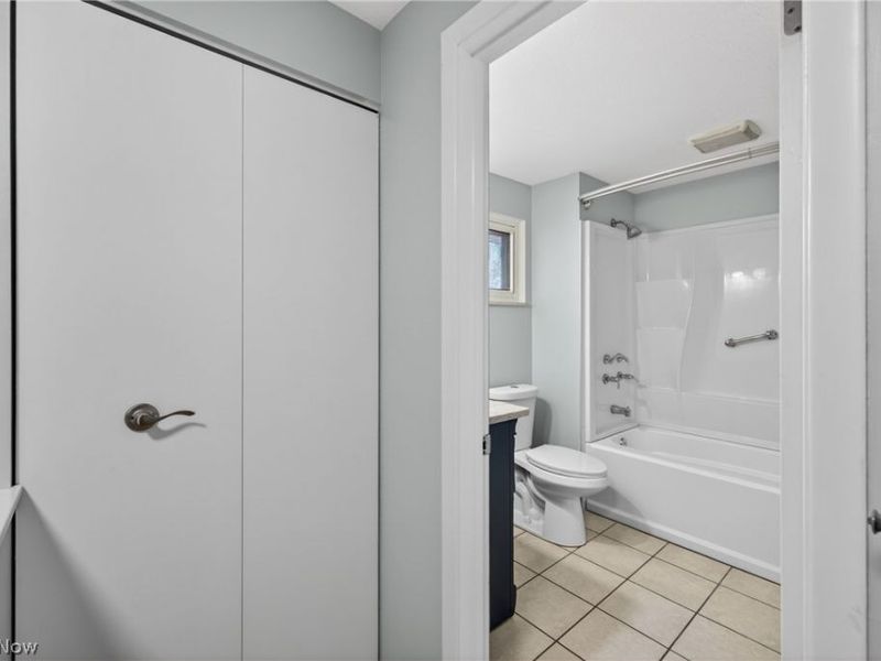 6588 Glenallen Avenue , Solon, OH 44139 Photo 27
