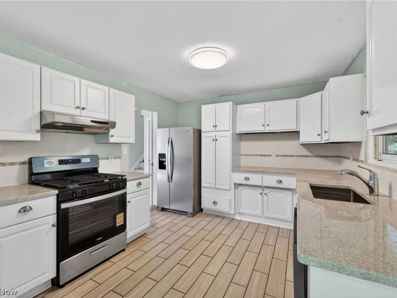 6588 Glenallen Avenue , Solon, OH 44139 Photo 9