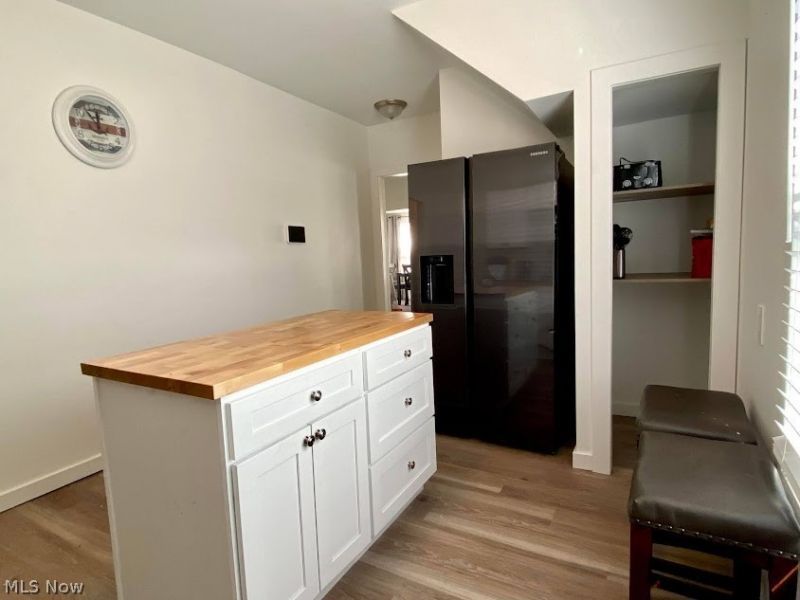 3909 Memphis Avenue, Cleveland, OH 44109 Photo 6