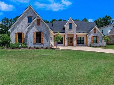 414 Newburn Lane , Shreveport, LA 71106