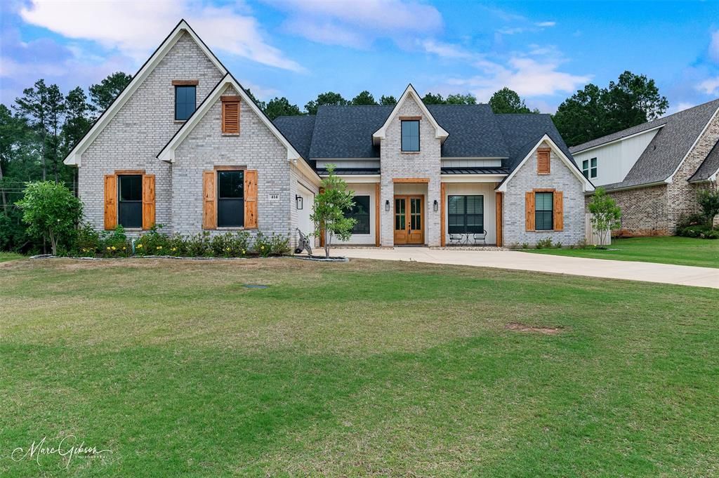 414 Newburn Lane , Shreveport, LA 71106 Main Photo